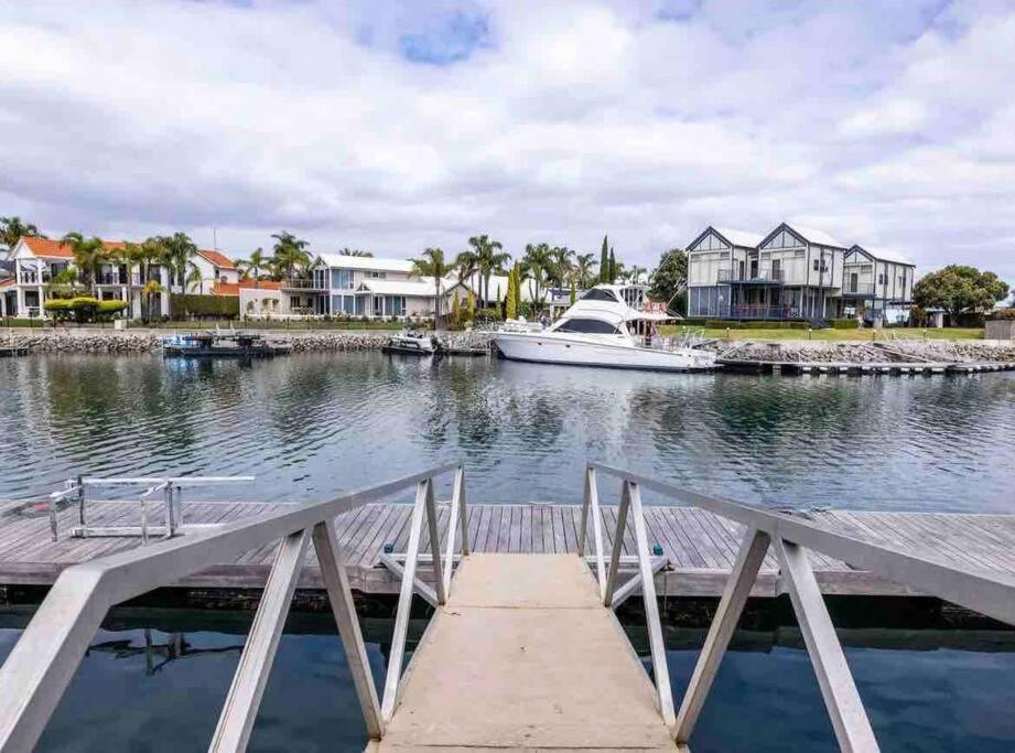 The Blacklighters-Waterfront Retreat Port Lincoln Luaran gambar